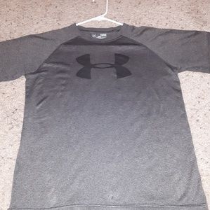 Under armour t-shirt